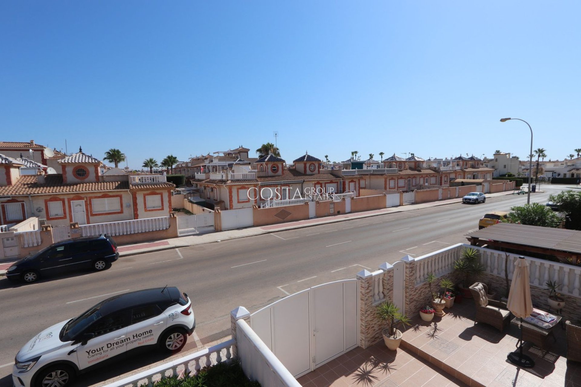 Resale - Villa -
Orihuela - Playa Flamenca