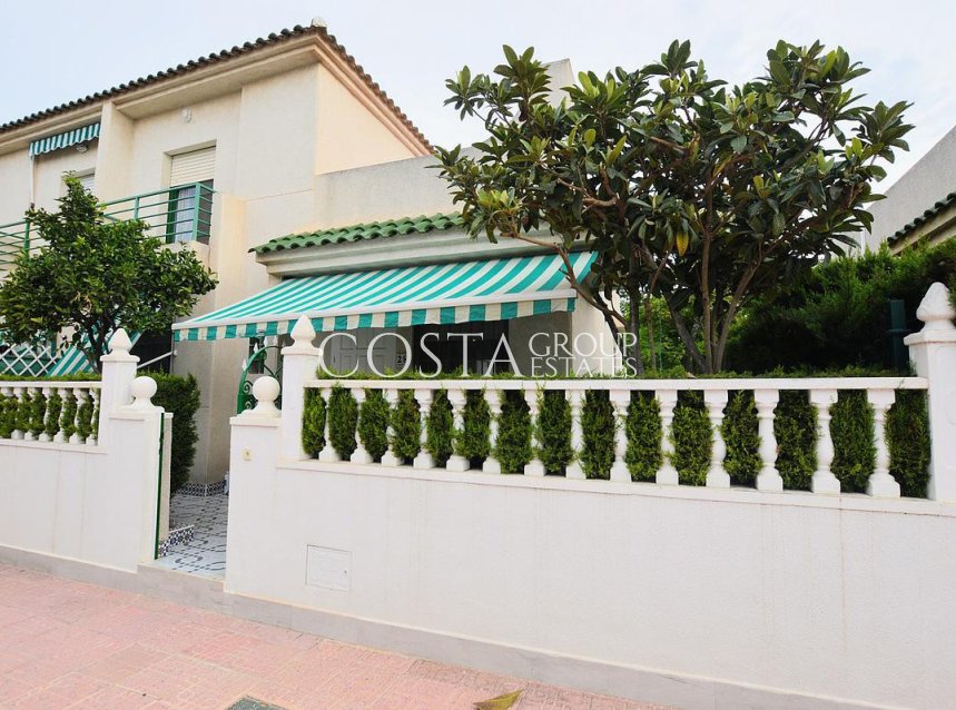 Resale - Villa -
Orihuela - Punta Prima