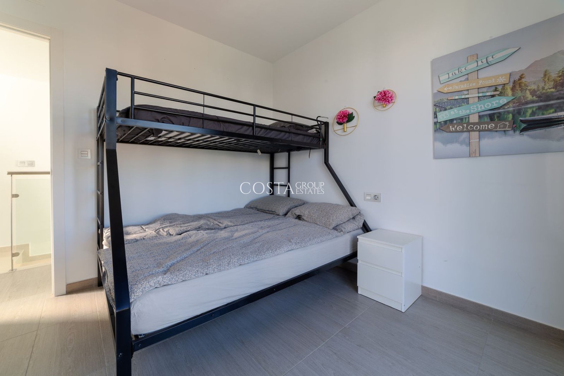 Resale - Villa -
Orihuela - Punta Prima