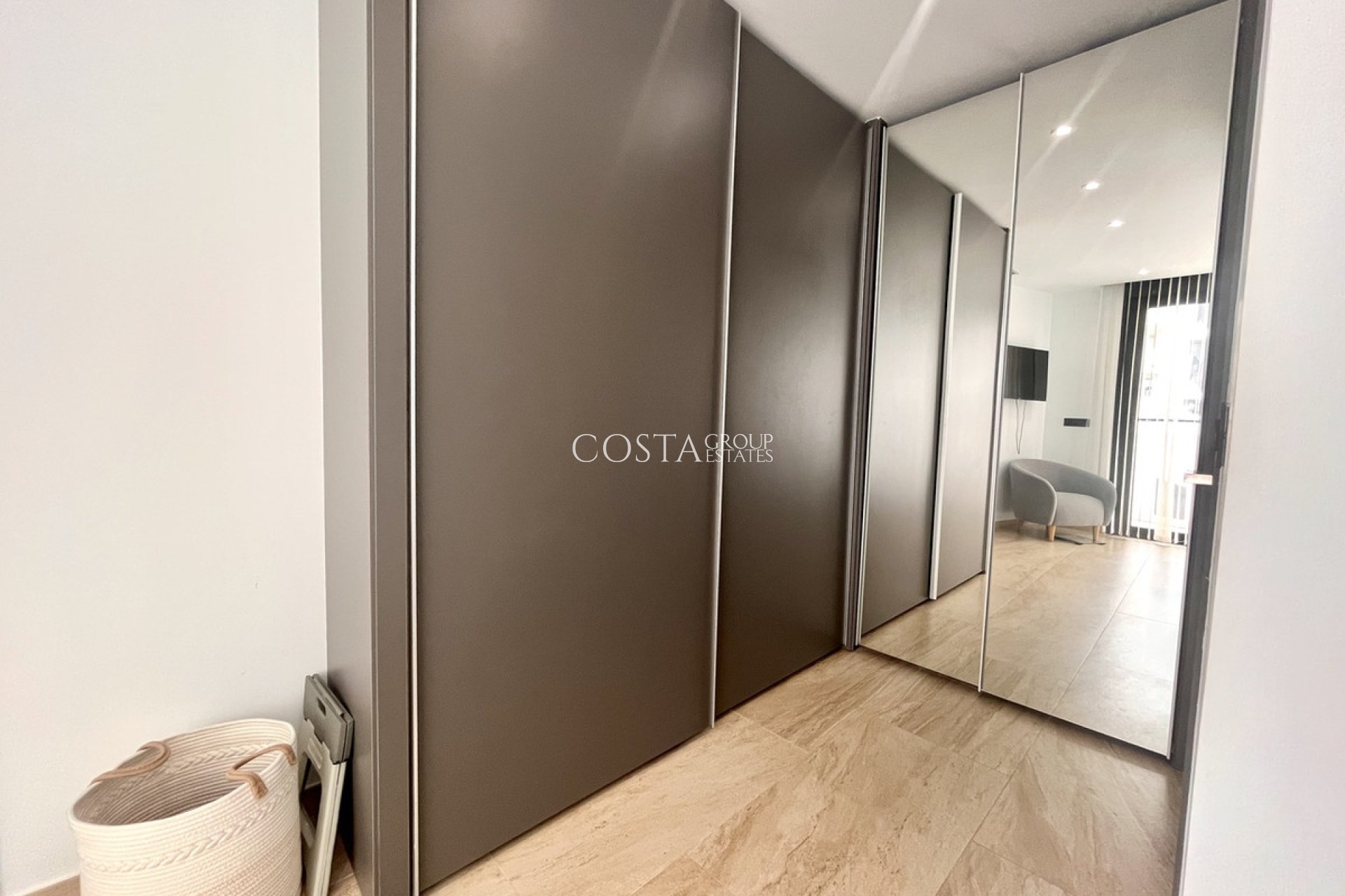 Resale - Villa -
Orihuela - Villamartin