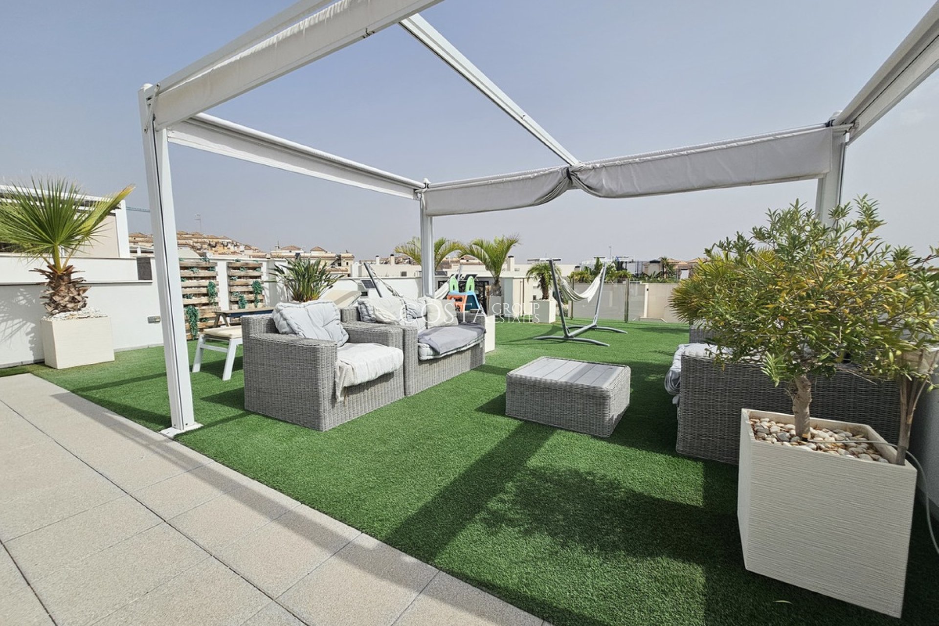 Resale - Villa -
Orihuela - Villamartin