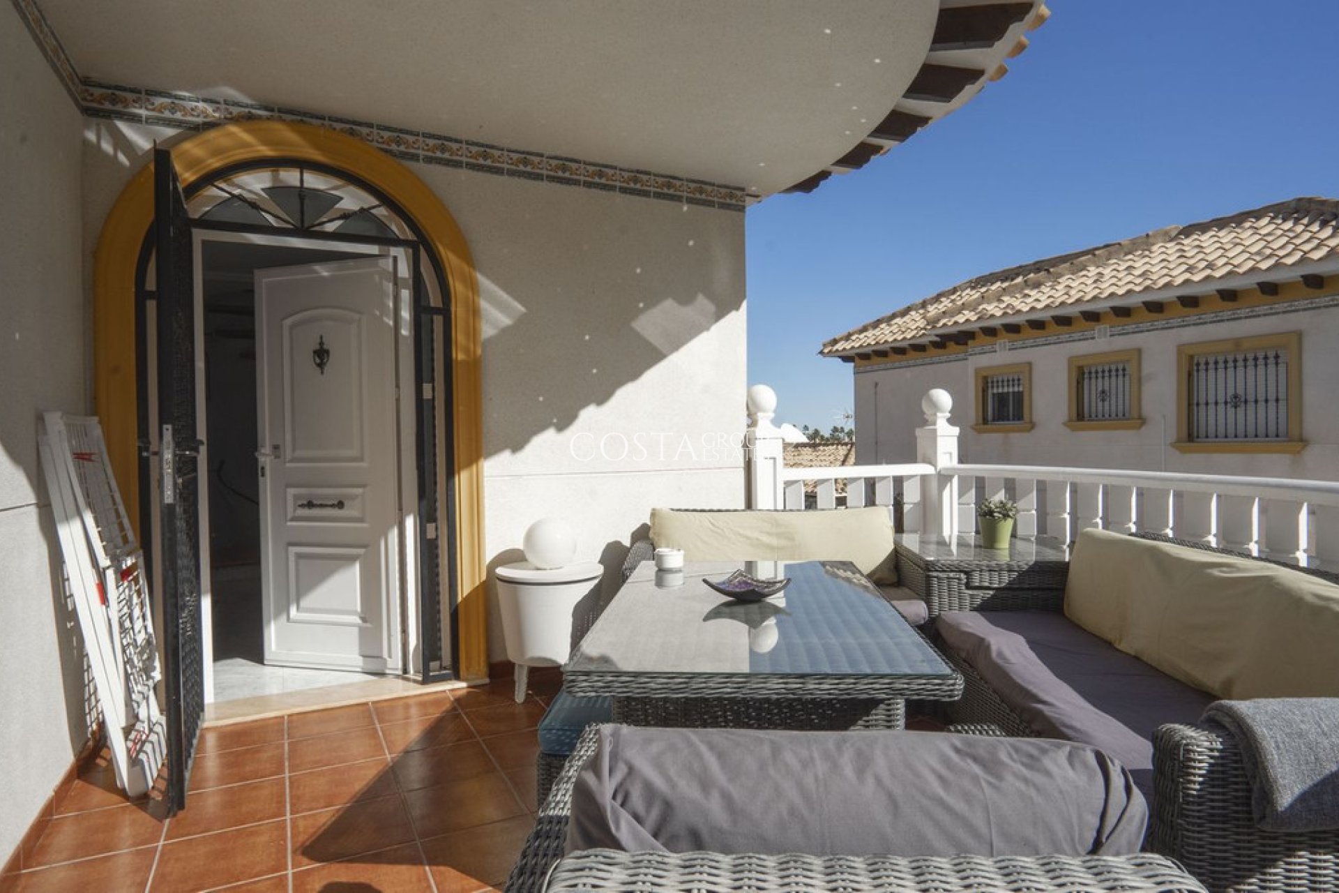 Resale - Villa -
Orihuela - Villamartin