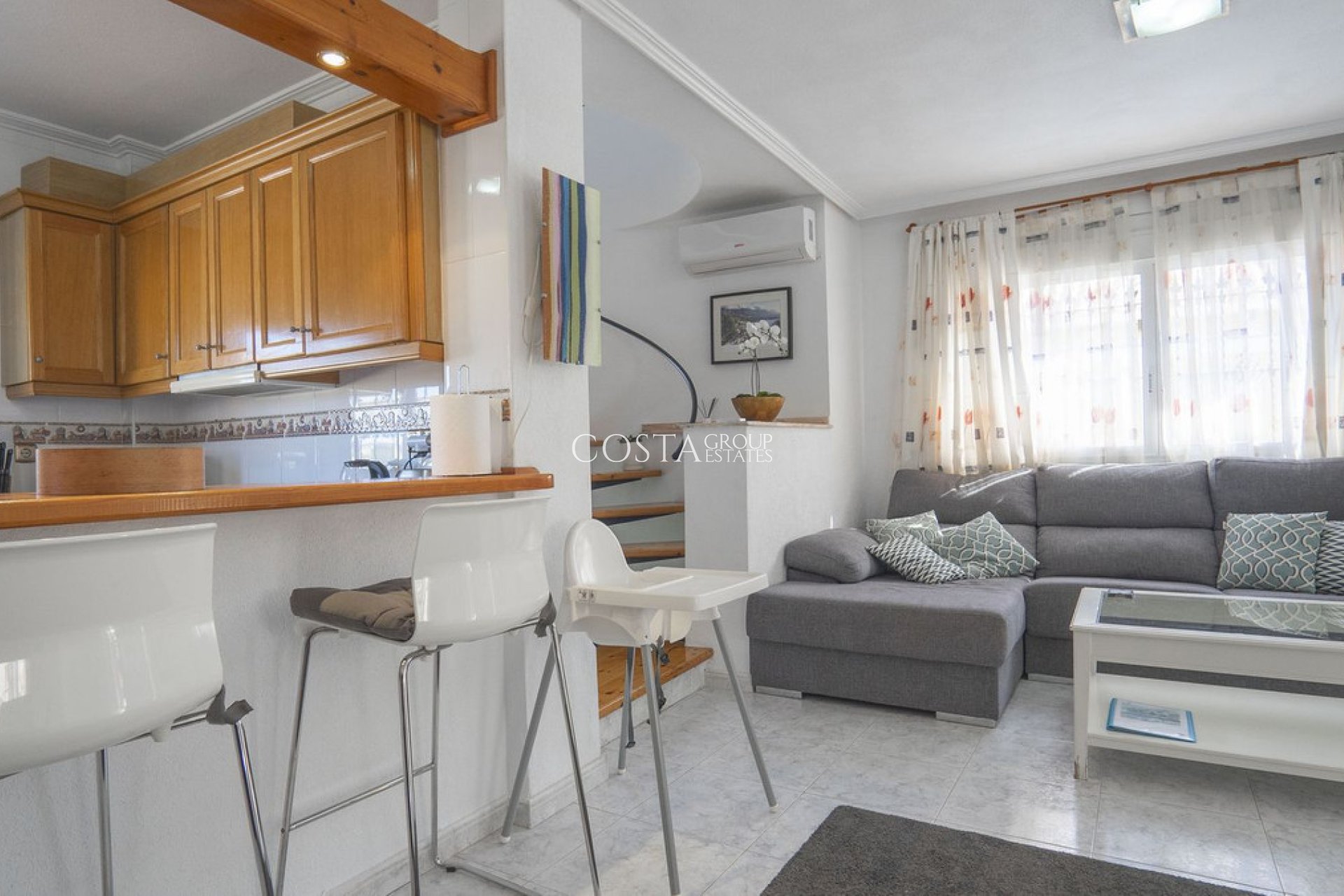 Resale - Villa -
Orihuela - Villamartin