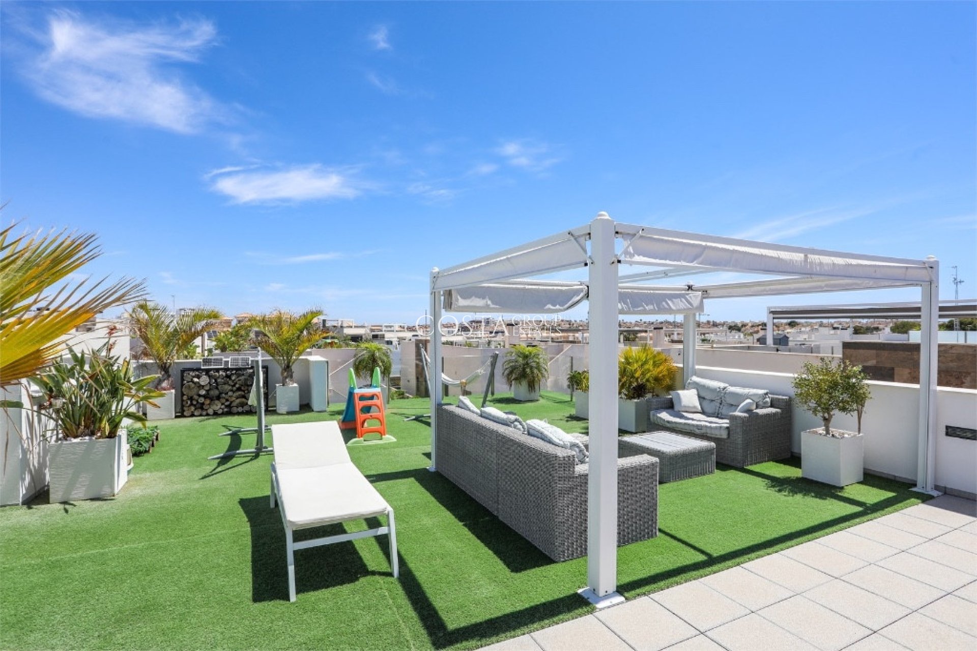 Resale - Villa -
Orihuela - Villamartin