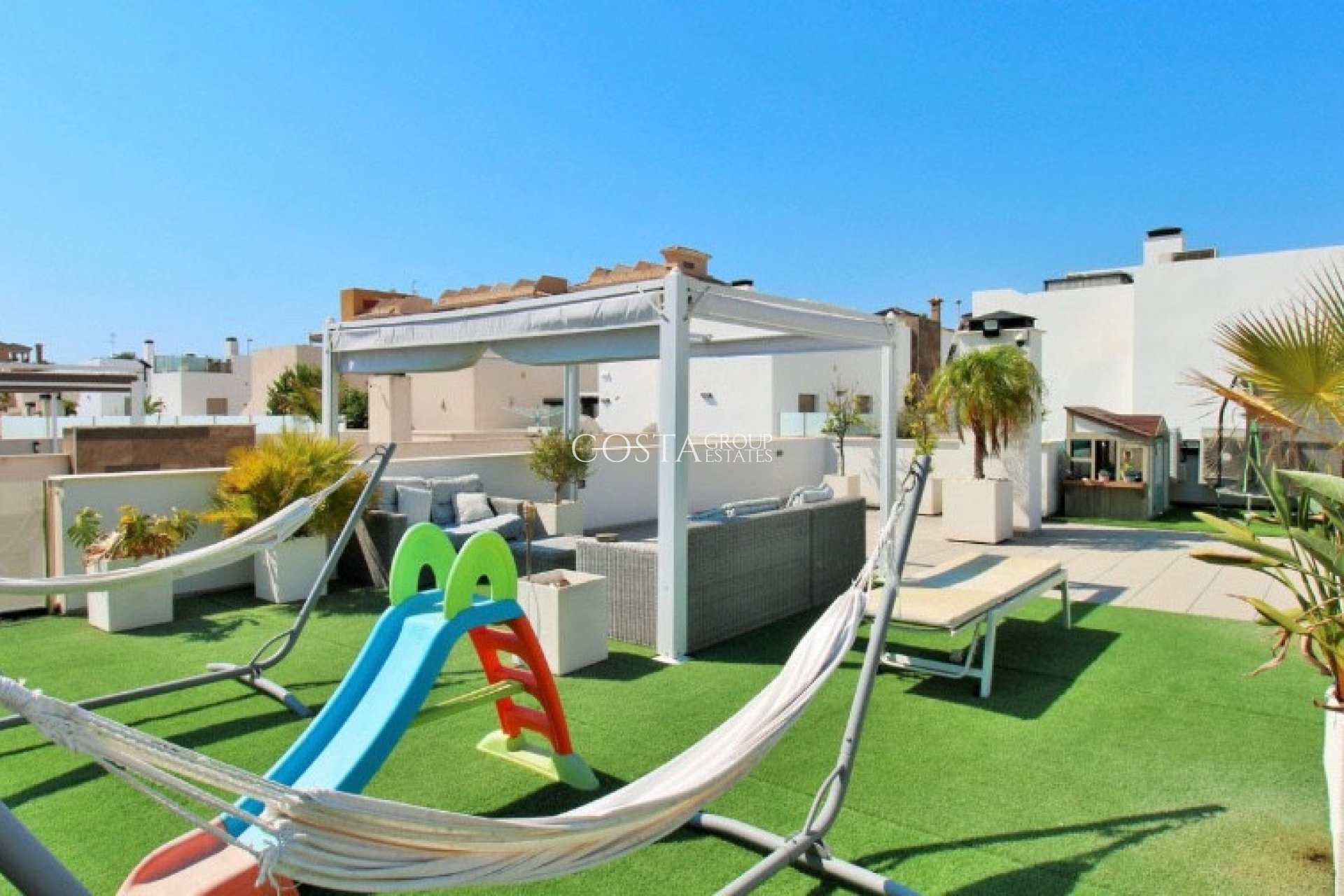 Resale - Villa -
Orihuela - Villamartin