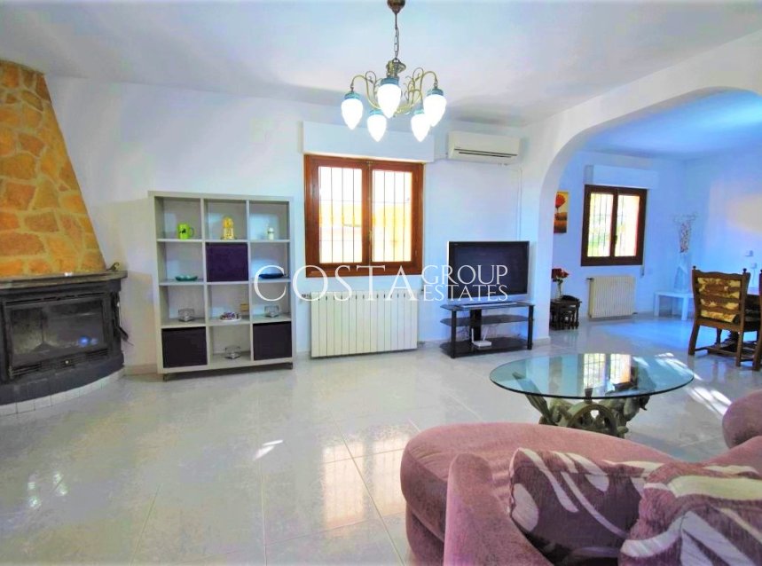 Resale - Villa -
Orihuela - Villamartin