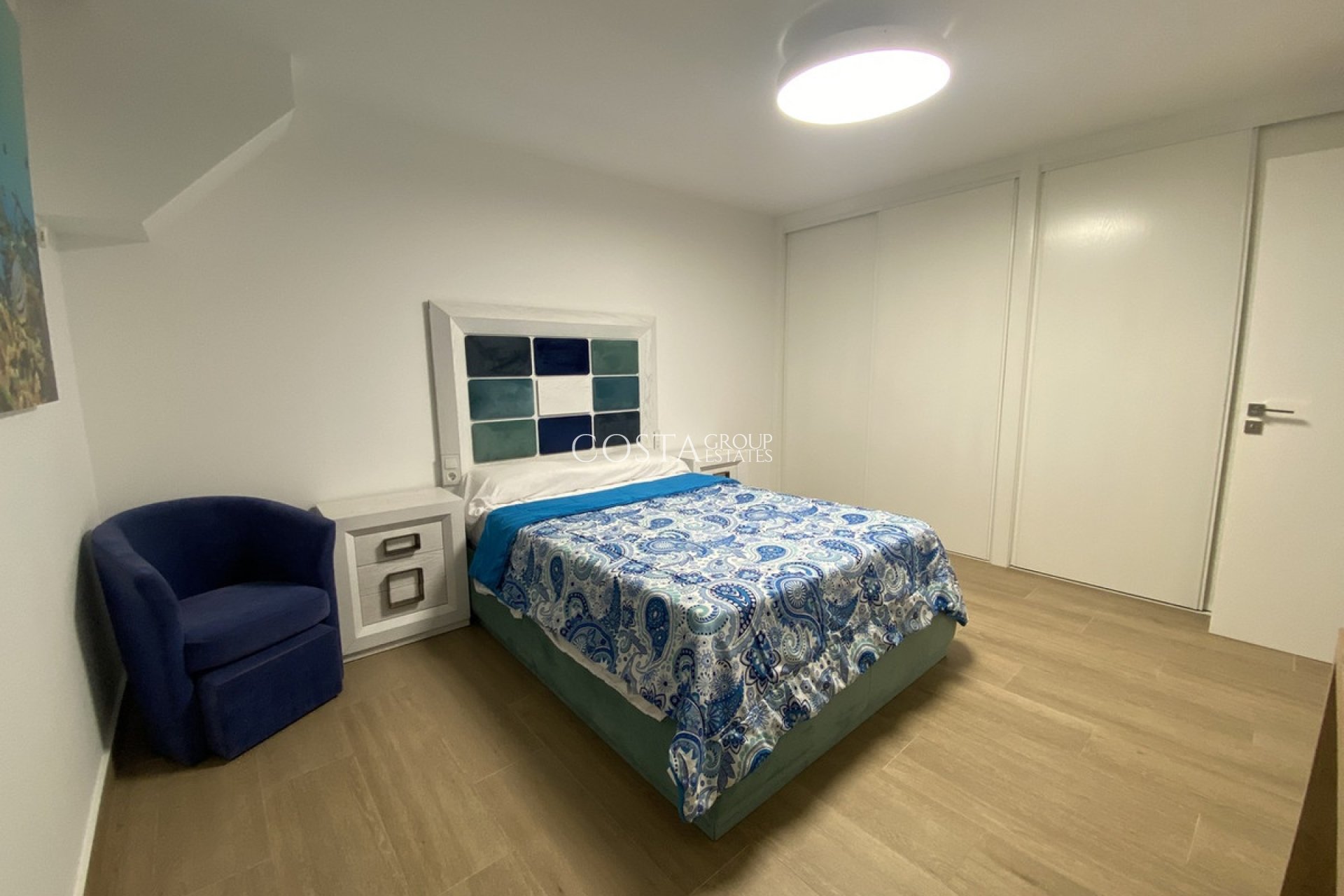 Resale - Villa -
Orihuela - Villamartin