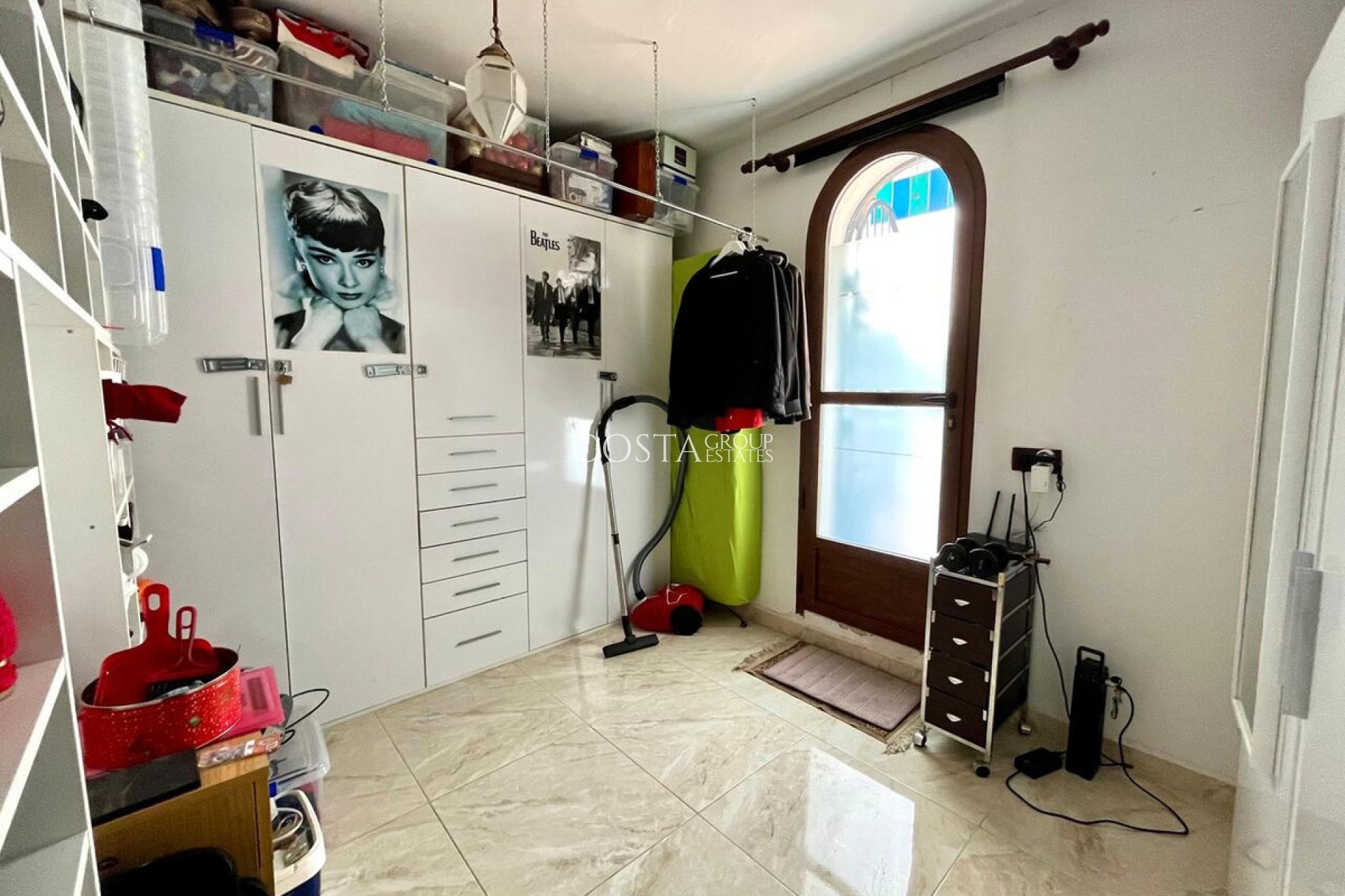 Resale - Villa -
Orihuela - Villamartin