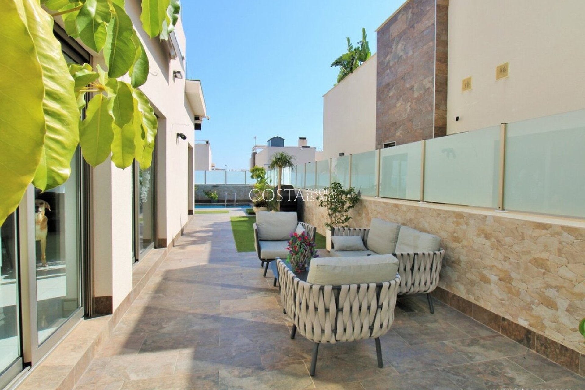 Resale - Villa -
Orihuela - Villamartin