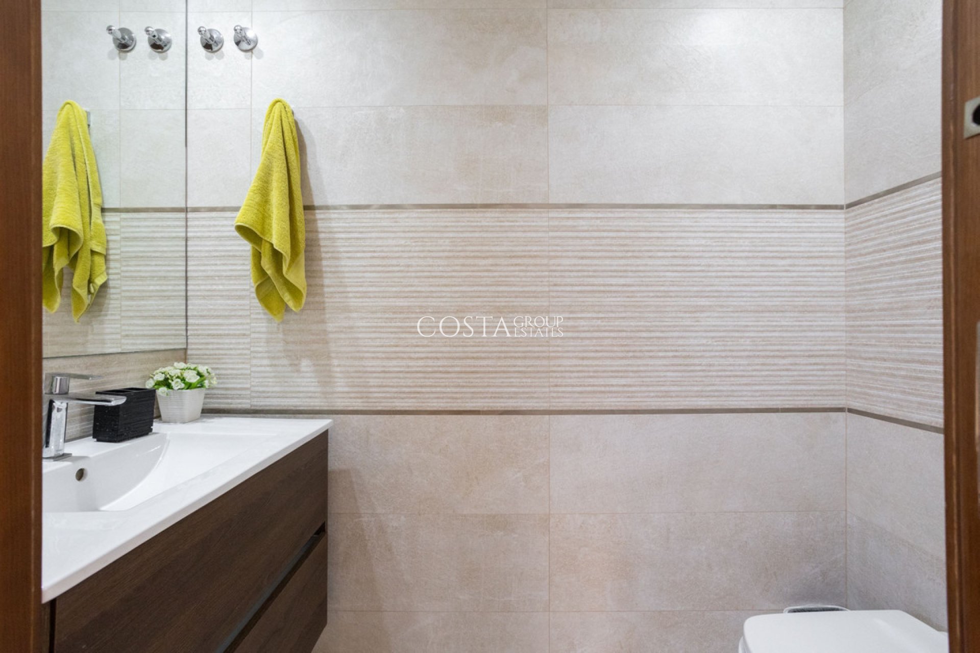 Resale - Villa -
Orihuela - Villamartin