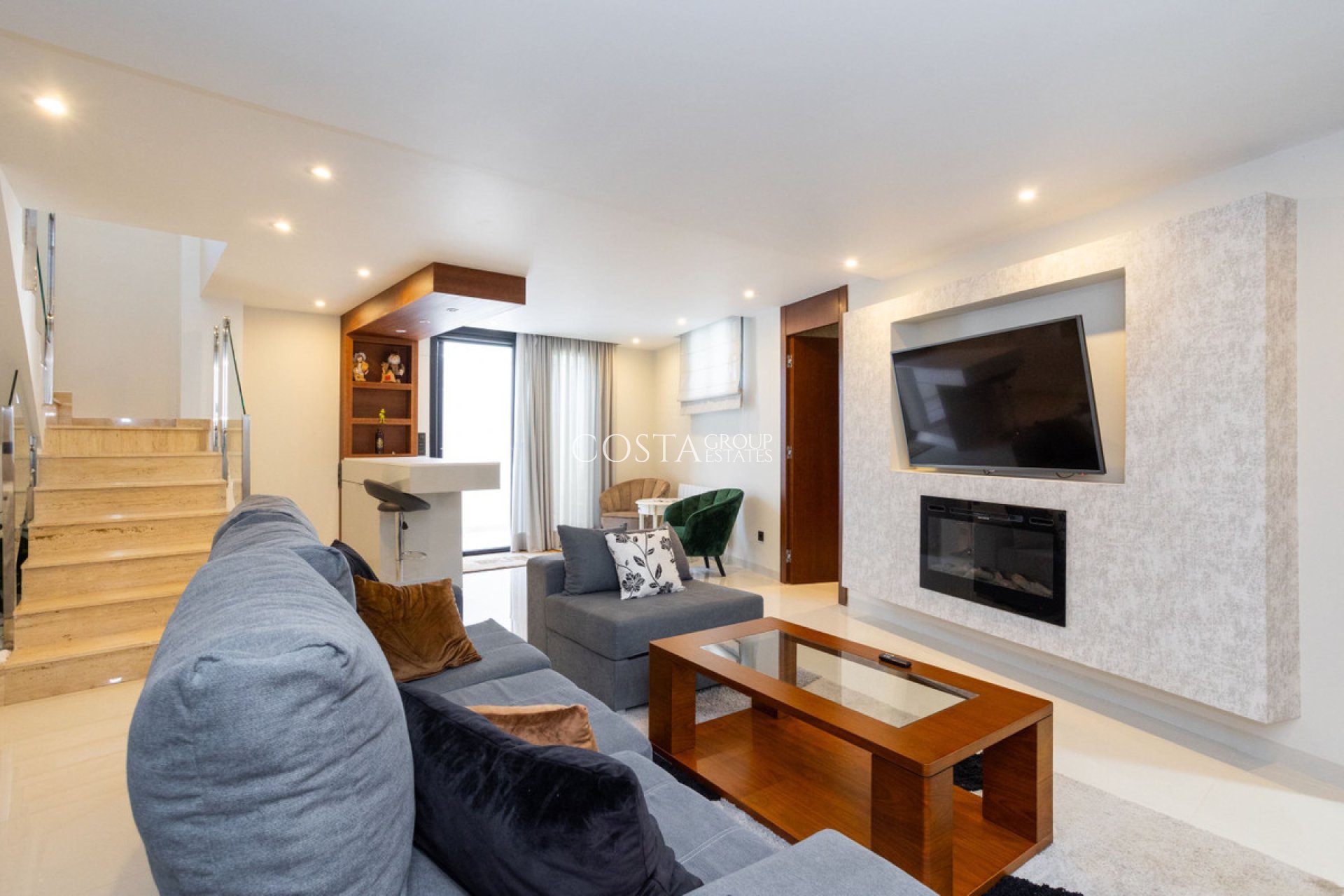 Resale - Villa -
Orihuela - Villamartin