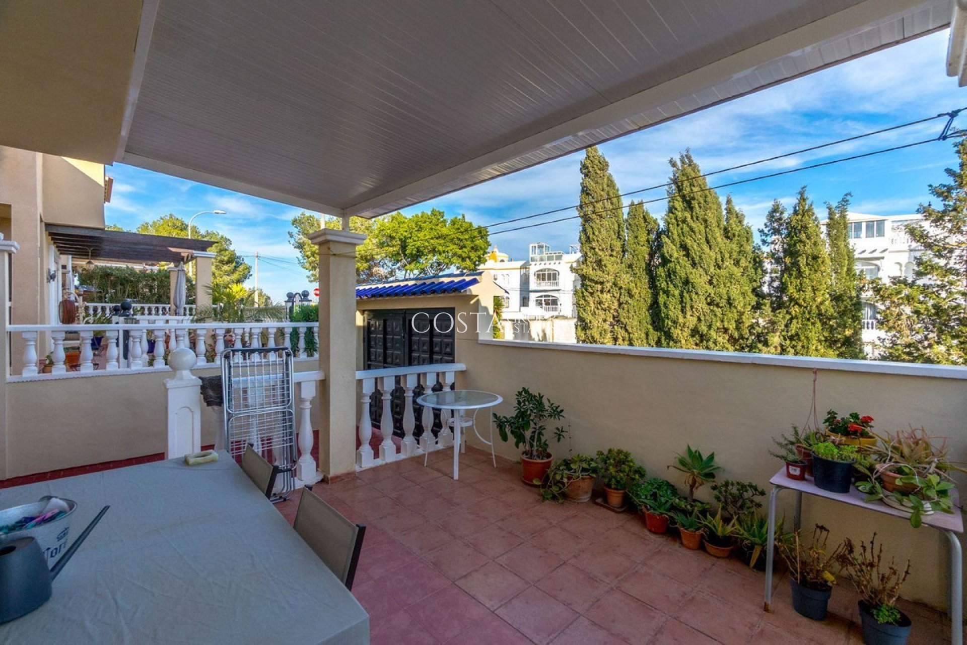Resale - Villa -
Orihuela - Villamartin