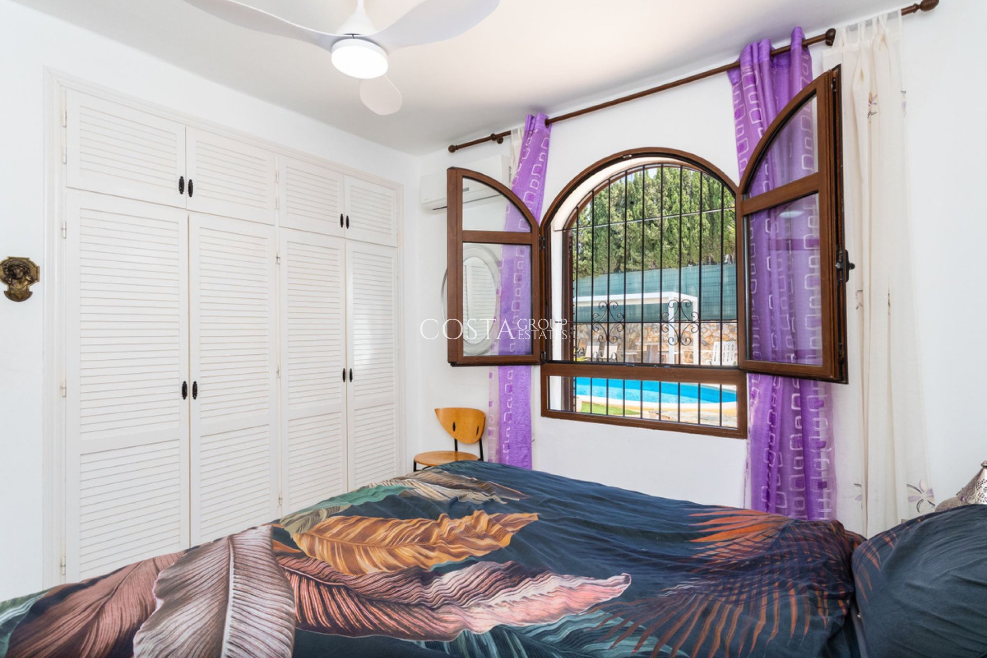 Resale - Villa -
Orihuela - Villamartin