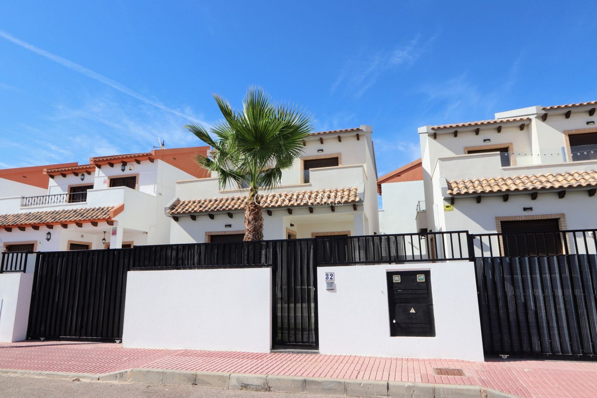 Resale - Villa -
Orihuela - Villamartin