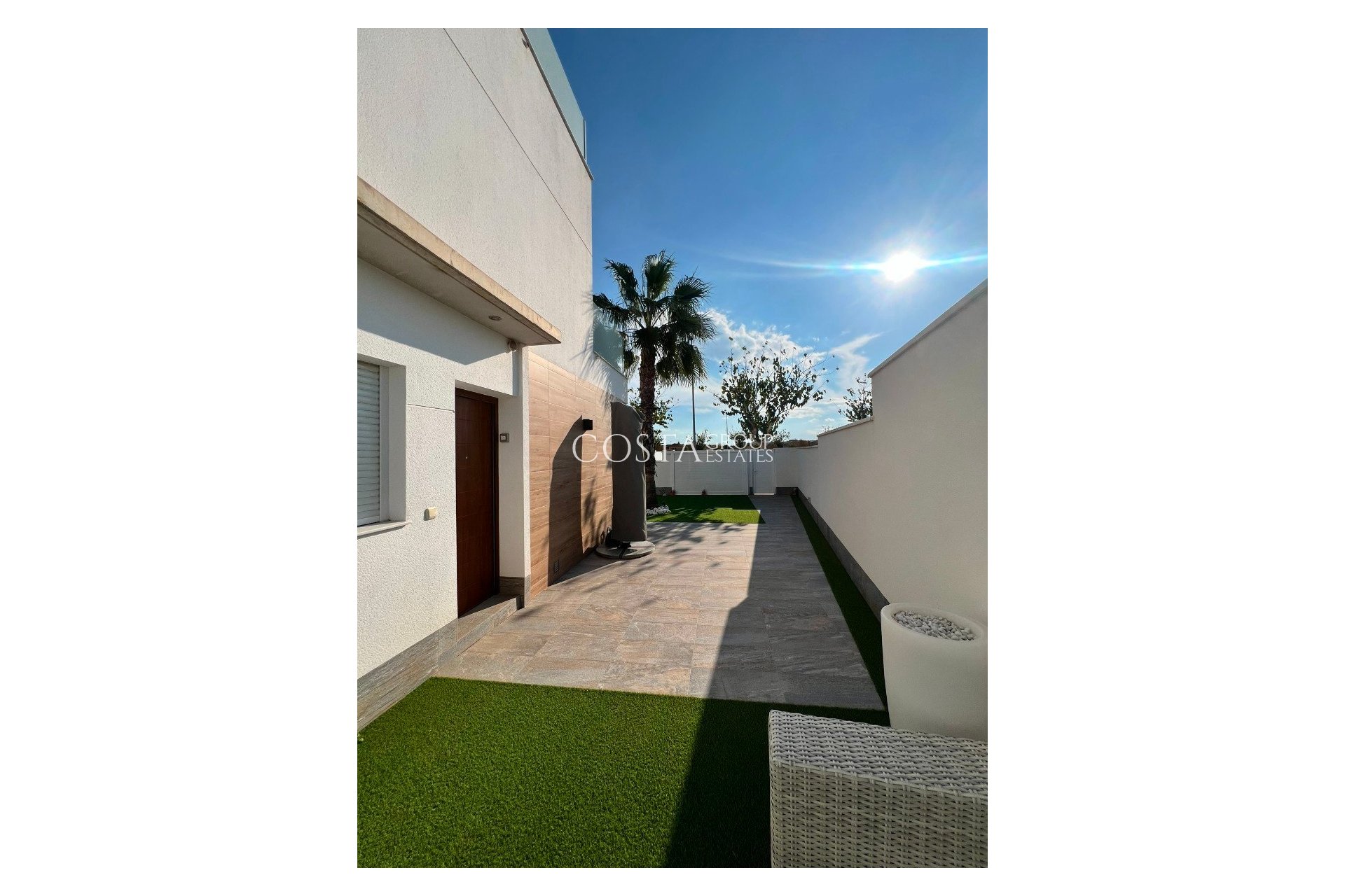 Resale - Villa -
Pilar de la Horadada - Pilar de la Horadada Centro