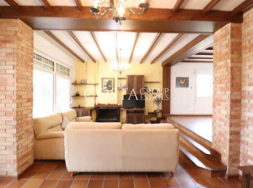 Resale - Villa -
Pilar de la Horadada - Pilar de la Horadada Centro