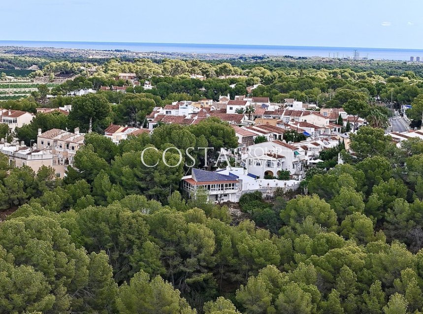 Resale - Villa -
Pilar de la Horadada - Pilar de la Horadada Centro