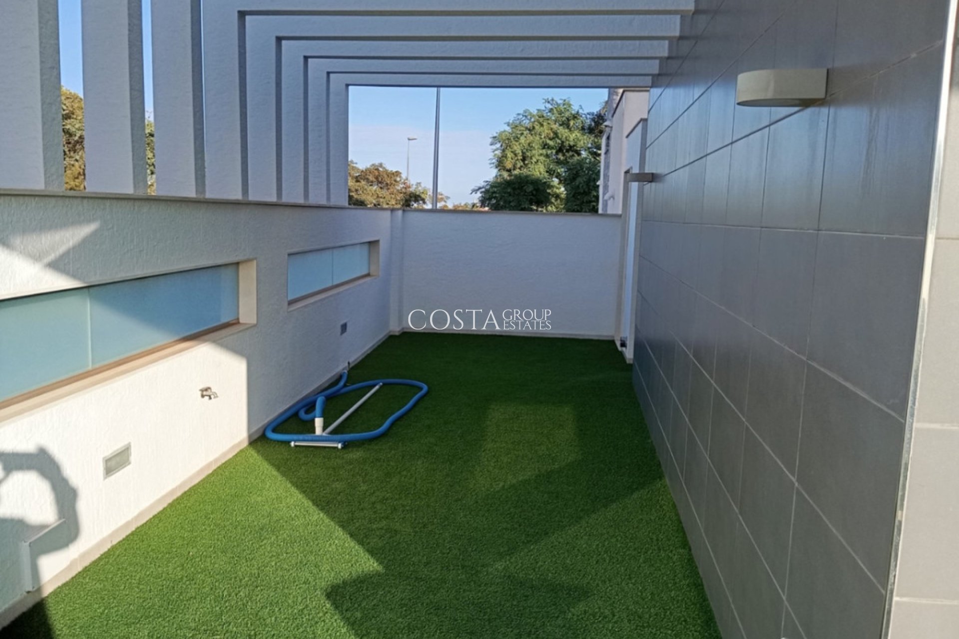 Resale - Villa -
Pilar de la Horadada - Pilar De La Horadada