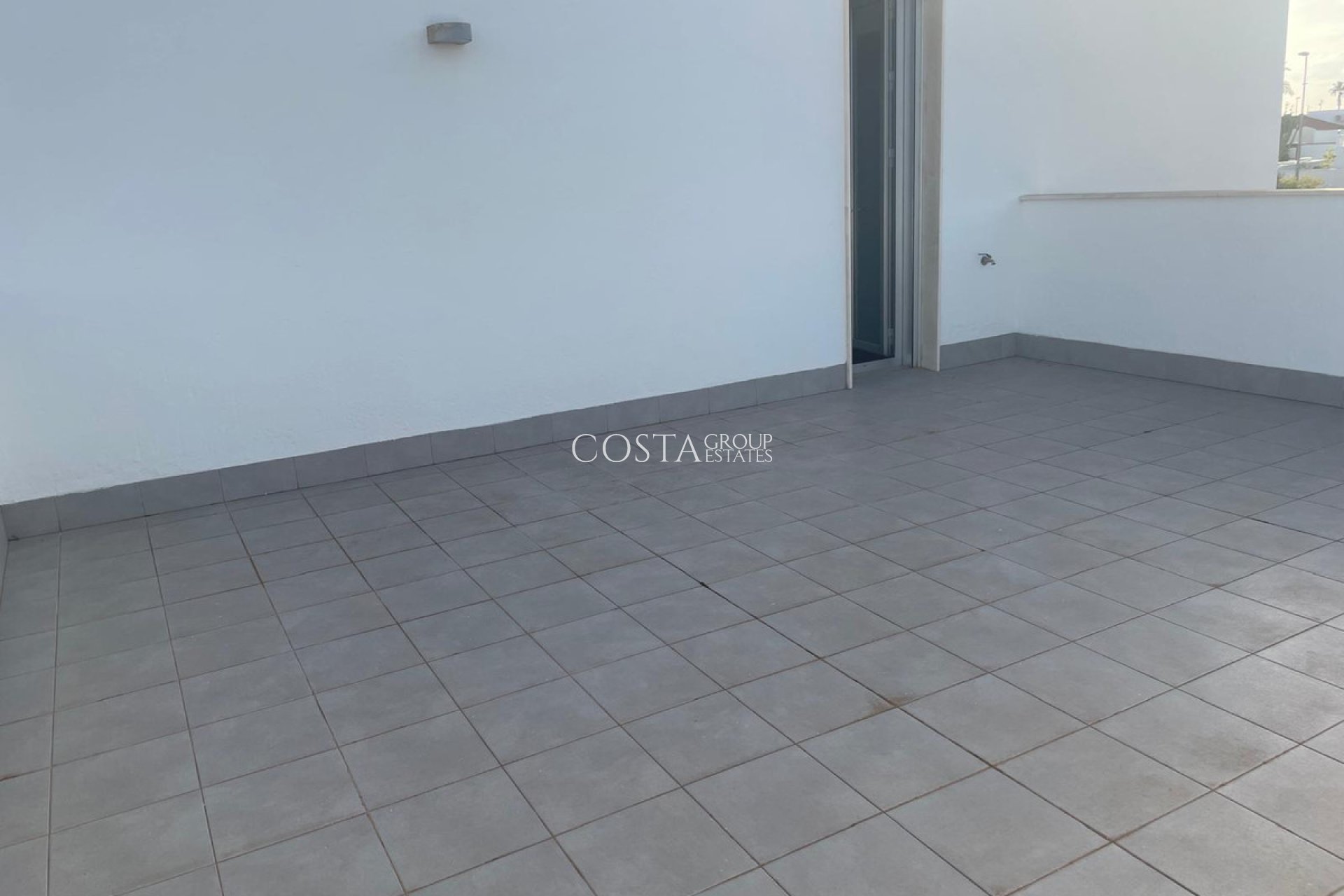 Resale - Villa -
Pilar de la Horadada - Pilar De La Horadada