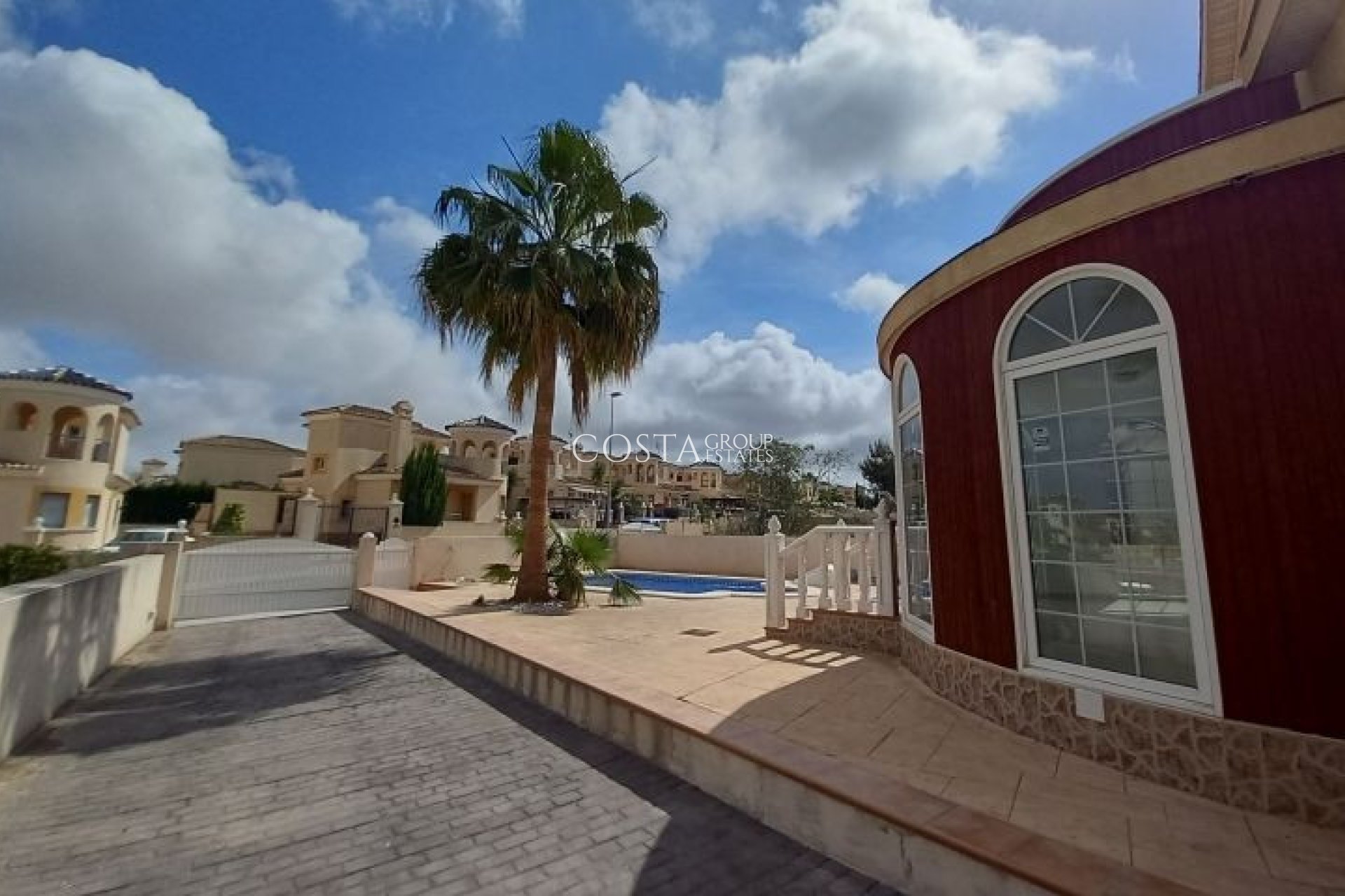 Resale - Villa -
Pilar de la Horadada - Pinar de Campoverde