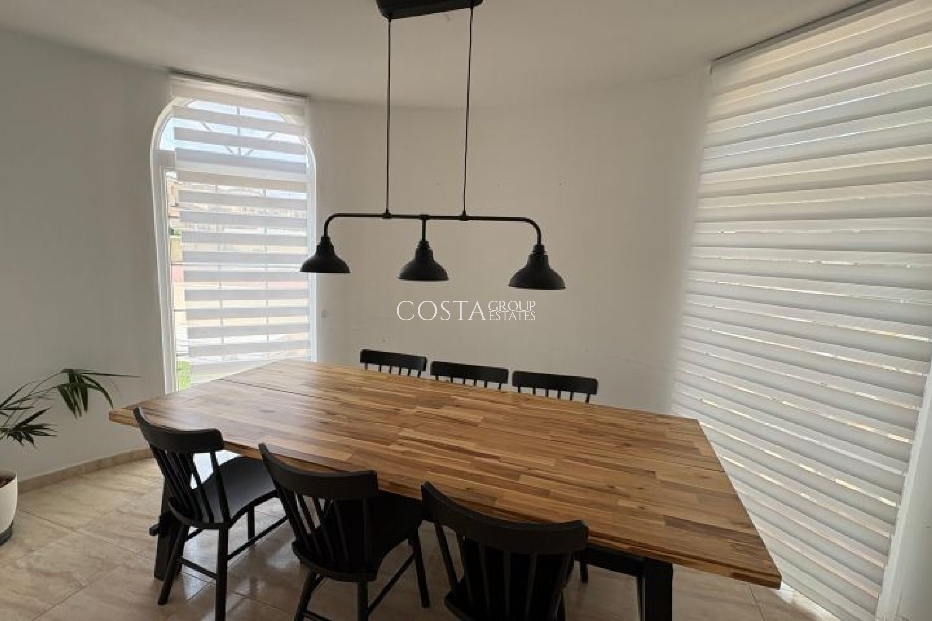 Resale - Villa -
Pilar de la Horadada - Pinar de Campoverde