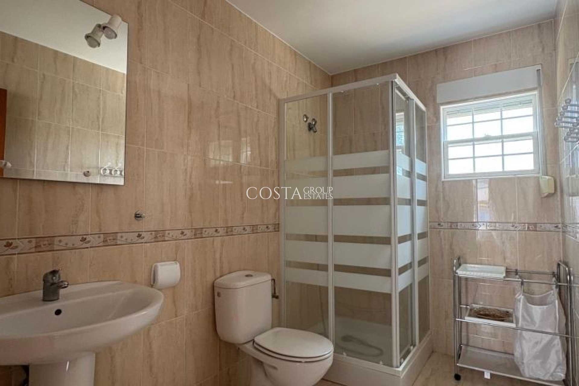 Resale - Villa -
Pilar de la Horadada - Pinar de Campoverde