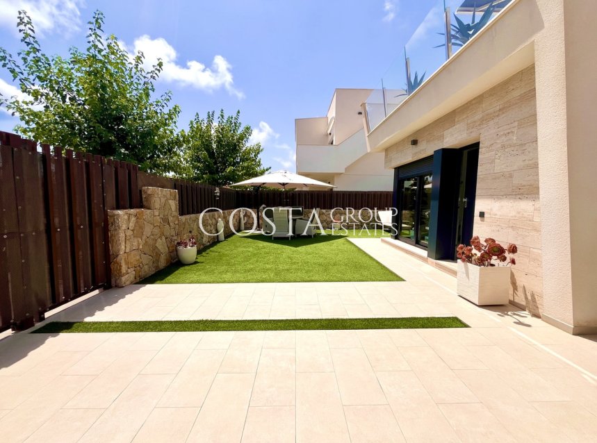Resale - Villa -
Pilar de la Horadada - Torre De La Horadada