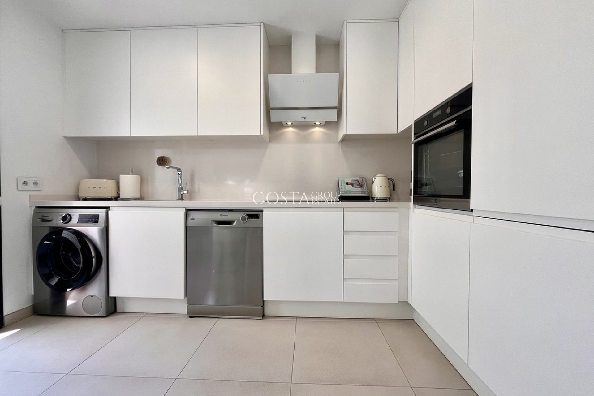Resale - Villa -
Pilar de la Horadada - Torre De La Horadada