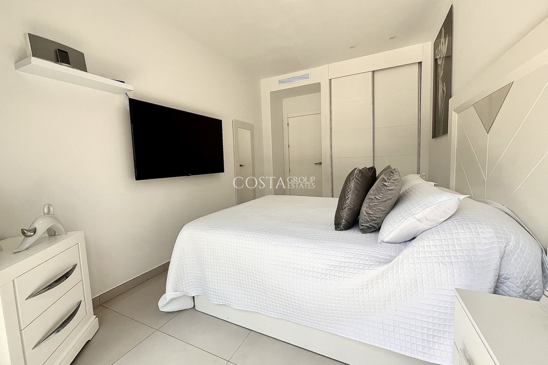 Resale - Villa -
Pilar de la Horadada - Torre De La Horadada