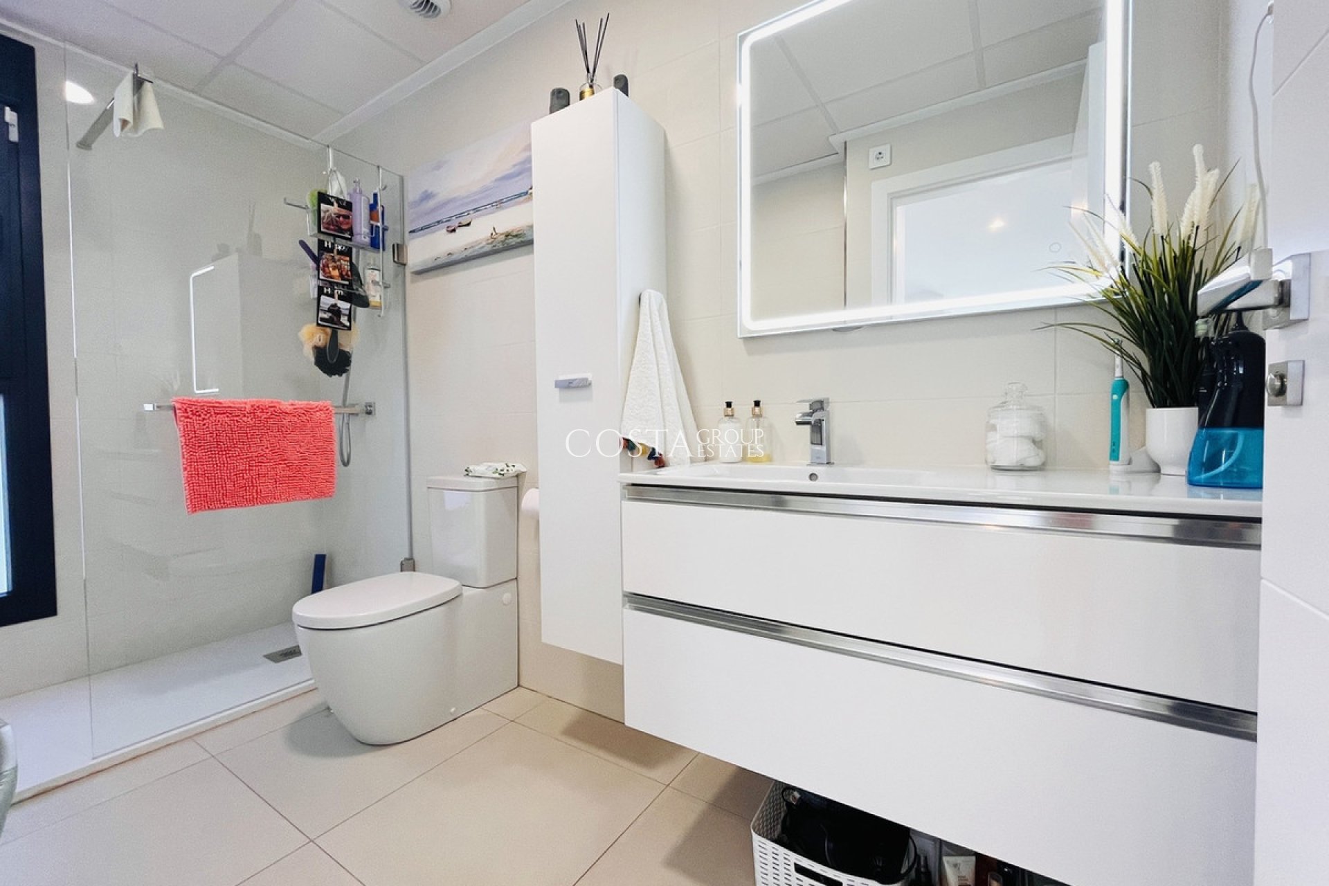 Resale - Villa -
Pilar de la Horadada - Torre De La Horadada