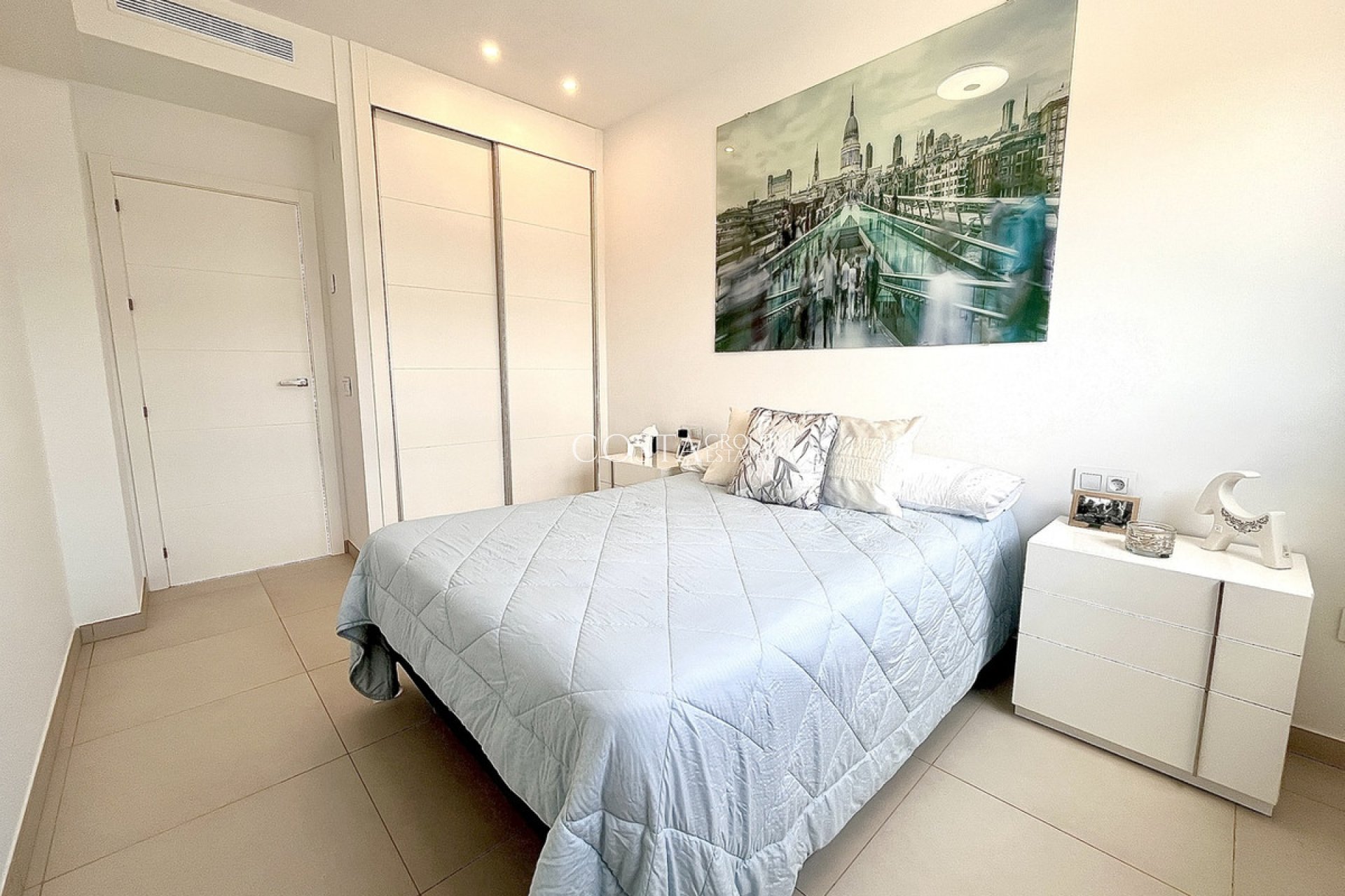 Resale - Villa -
Pilar de la Horadada - Torre De La Horadada