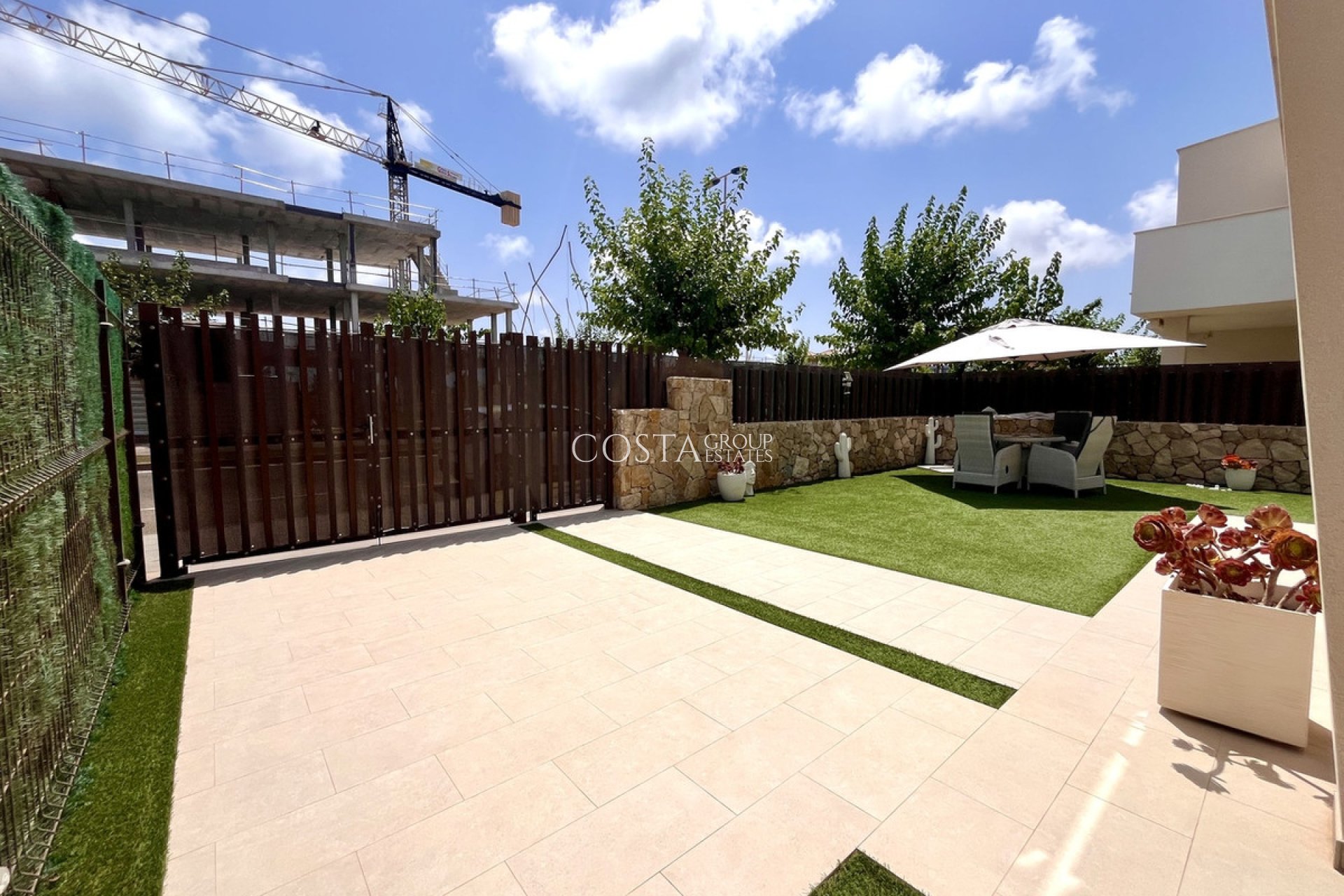 Resale - Villa -
Pilar de la Horadada - Torre De La Horadada
