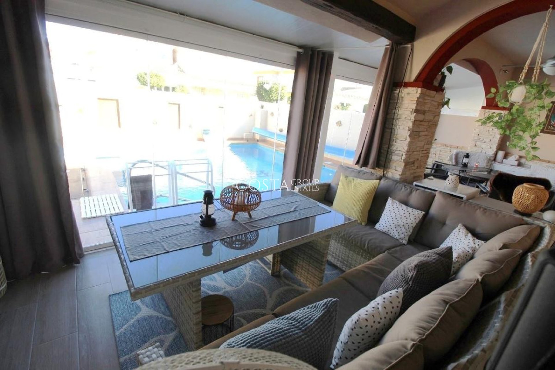 Resale - Villa -
Pilar de la Horadada - Torre De La Horadada