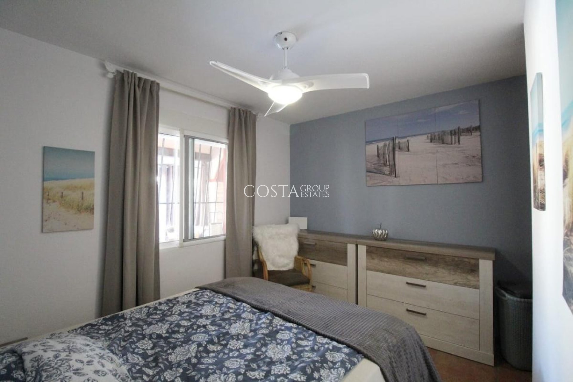 Resale - Villa -
Pilar de la Horadada - Torre De La Horadada