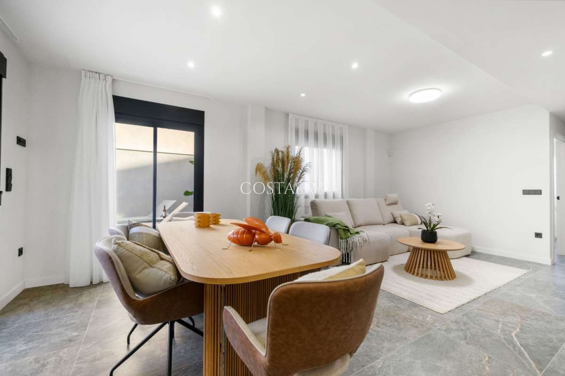Resale - Villa -
Pilar de la Horadada - Torre De La Horadada