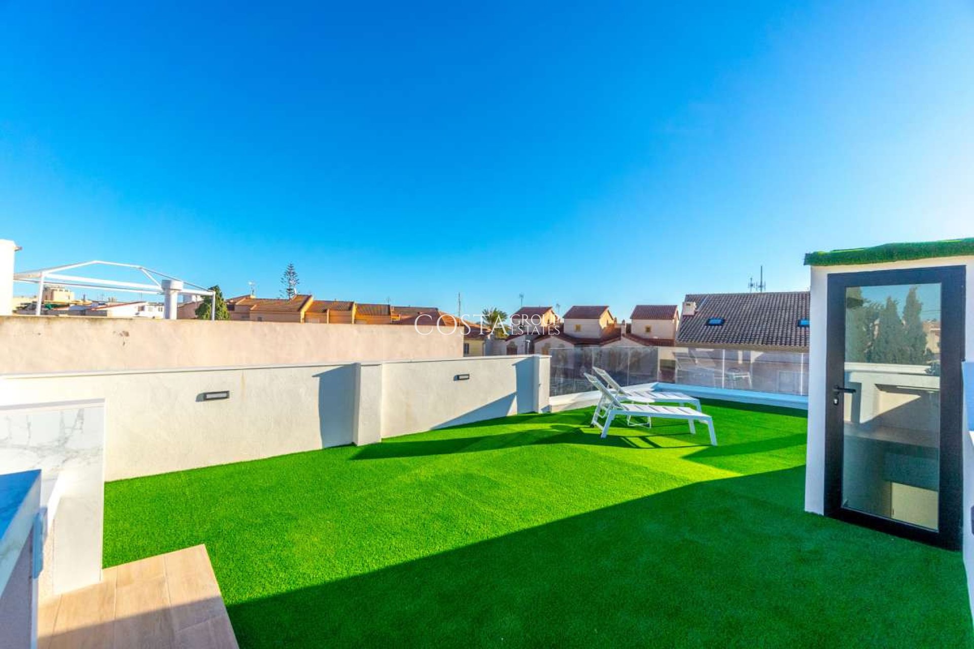 Resale - Villa -
Pilar de la Horadada - Torre De La Horadada