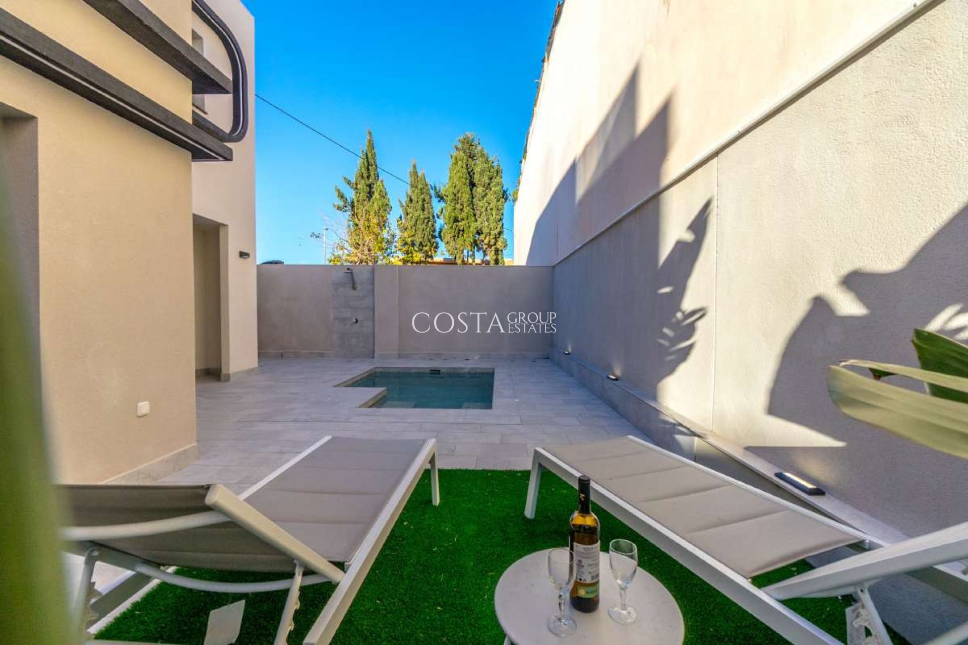 Resale - Villa -
Pilar de la Horadada - Torre De La Horadada