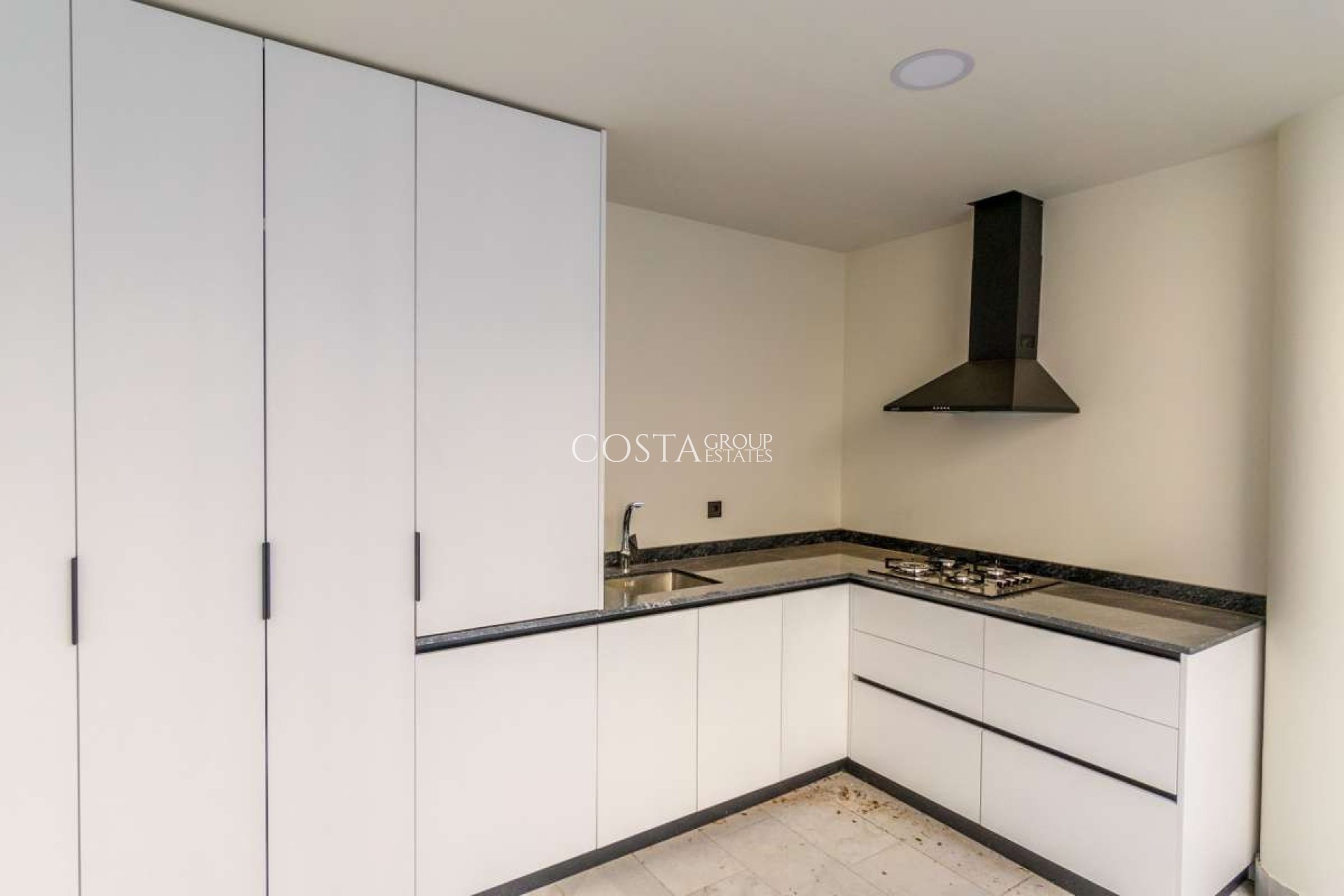 Resale - Villa -
Pilar de la Horadada - Torre De La Horadada
