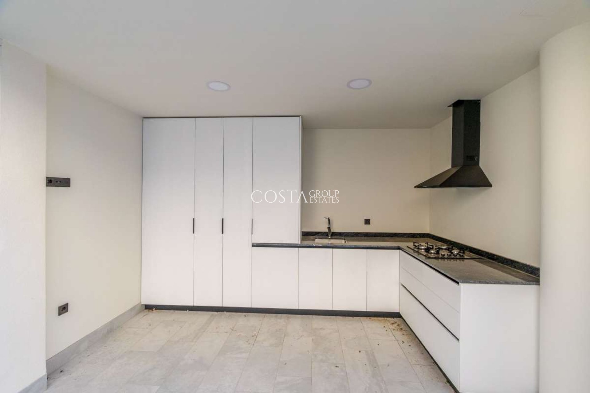 Resale - Villa -
Pilar de la Horadada - Torre De La Horadada