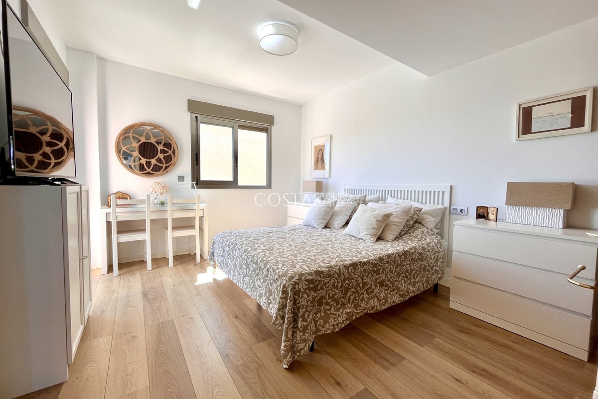 Resale - Villa -
Pilar de la Horadada - Torre De La Horadada