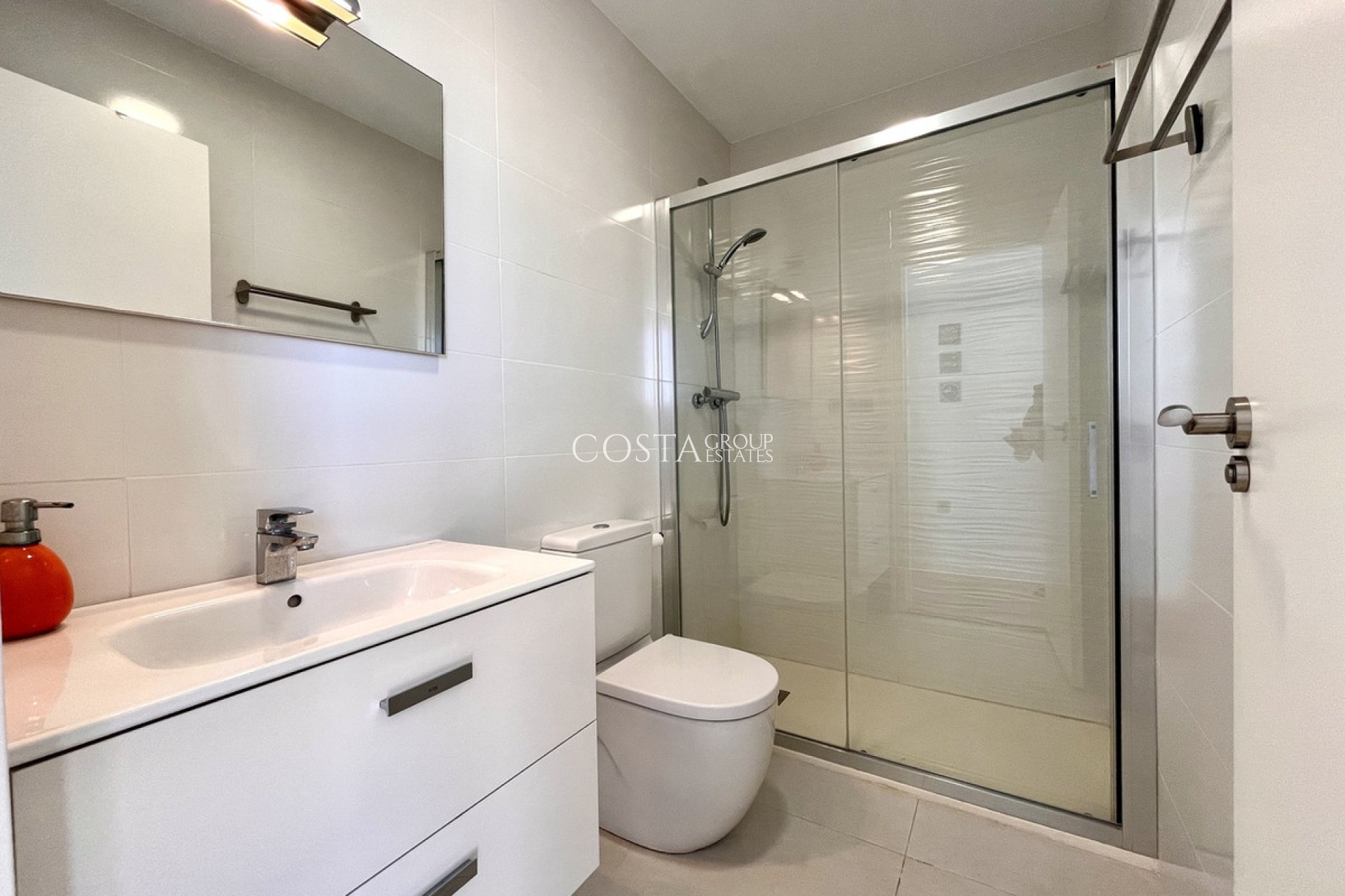 Resale - Villa -
Pilar de la Horadada - Torre De La Horadada