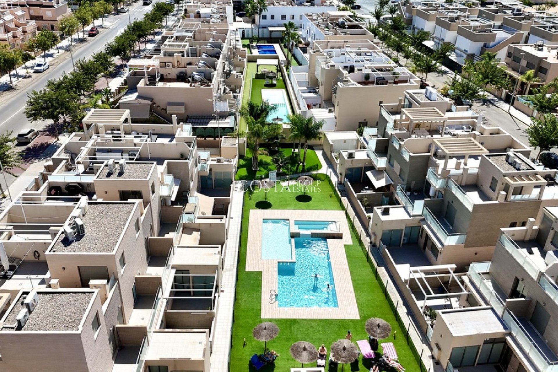 Resale - Villa -
Pilar de la Horadada - Torre De La Horadada