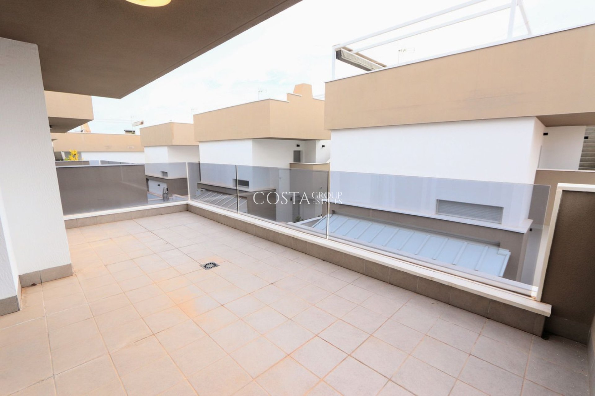 Resale - Villa -
Pilar de la Horadada - Torre De La Horadada