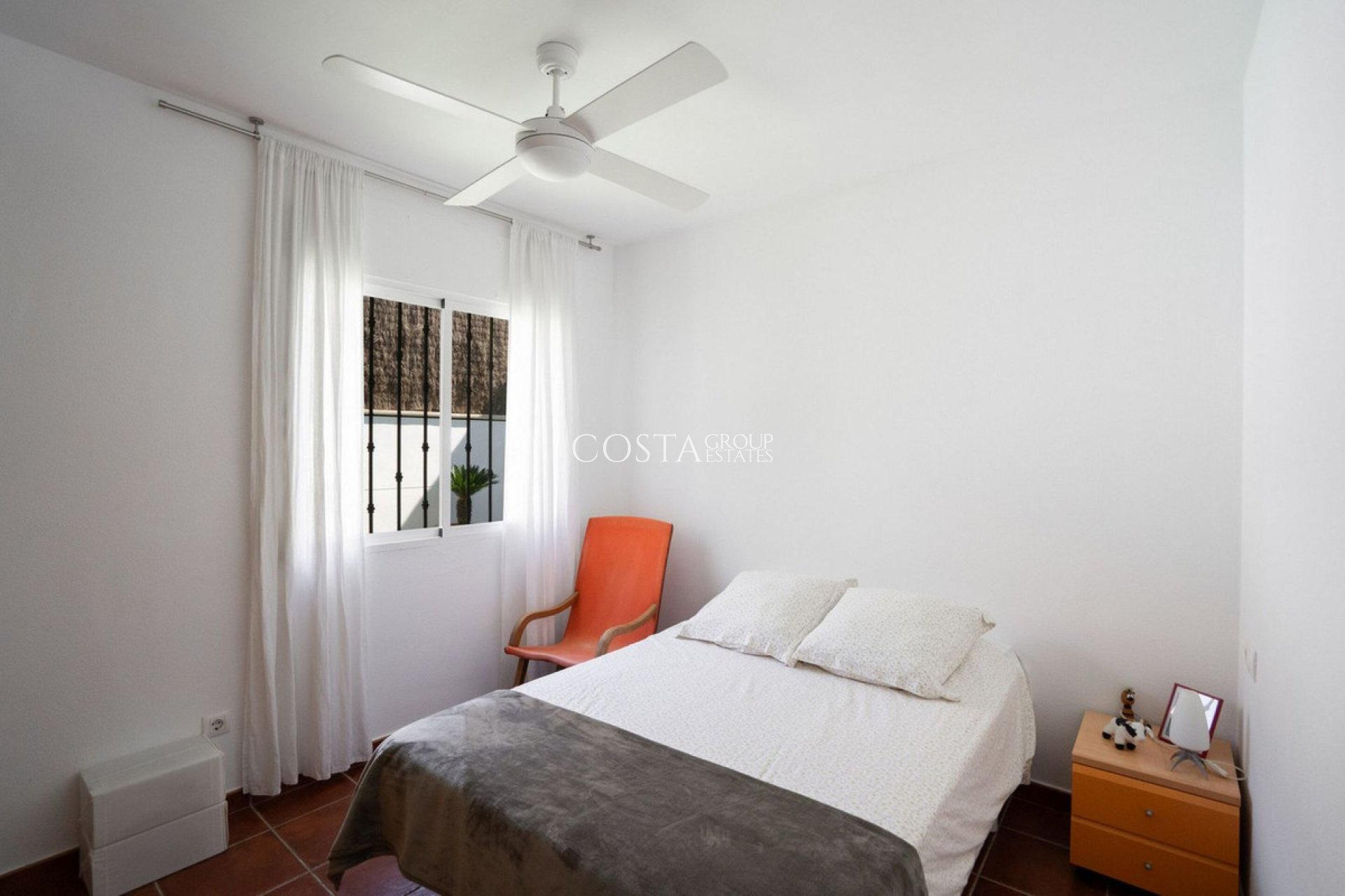 Resale - Villa -
Pilar de la Horadada - Torre De La Horadada