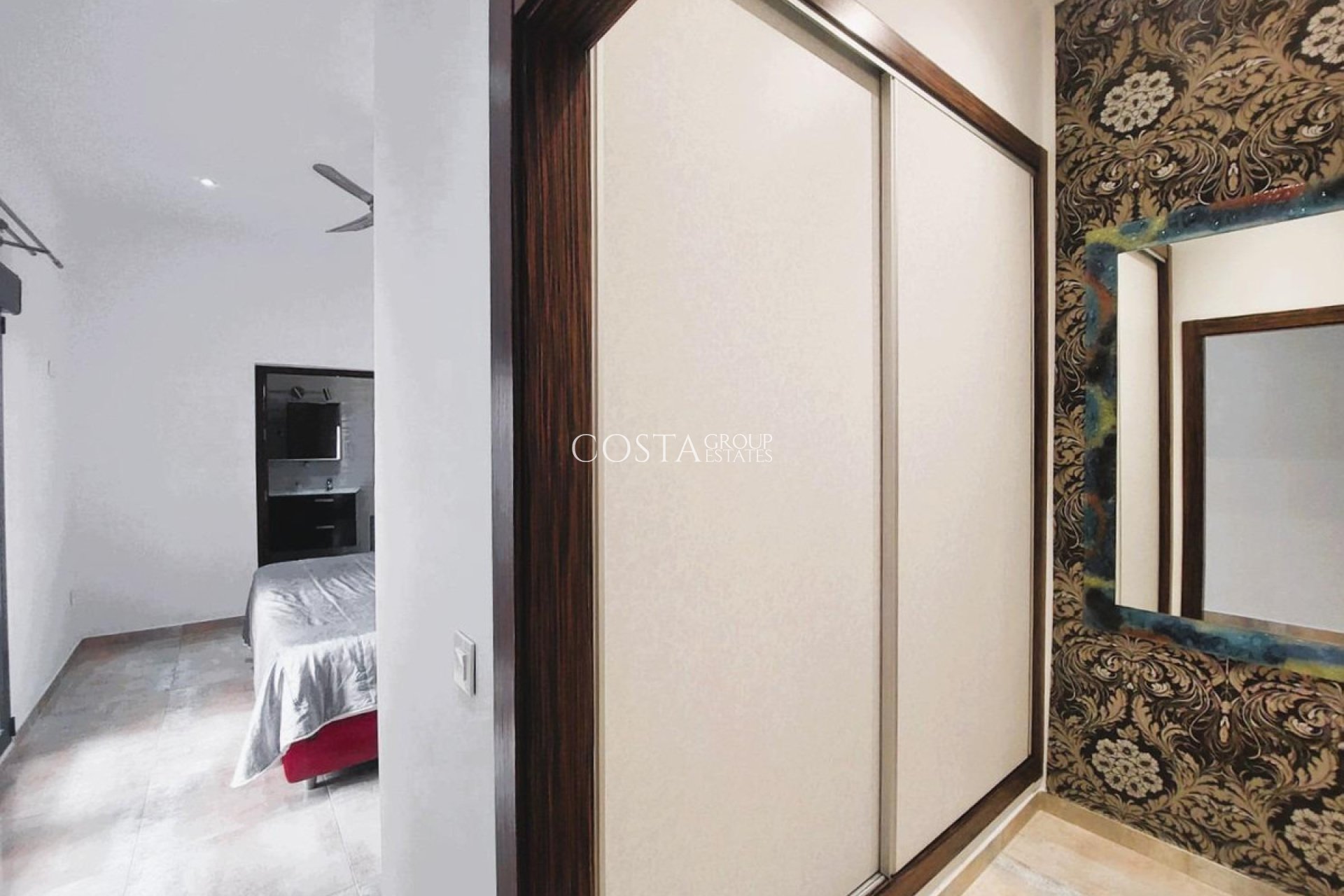 Resale - Villa -
Pilar de la Horadada - Torre De La Horadada