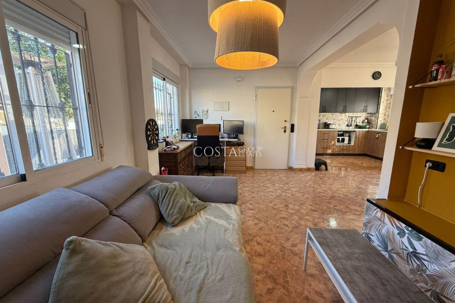 Resale - Villa -
Pilar de la Horadada - Torre De La Horadada