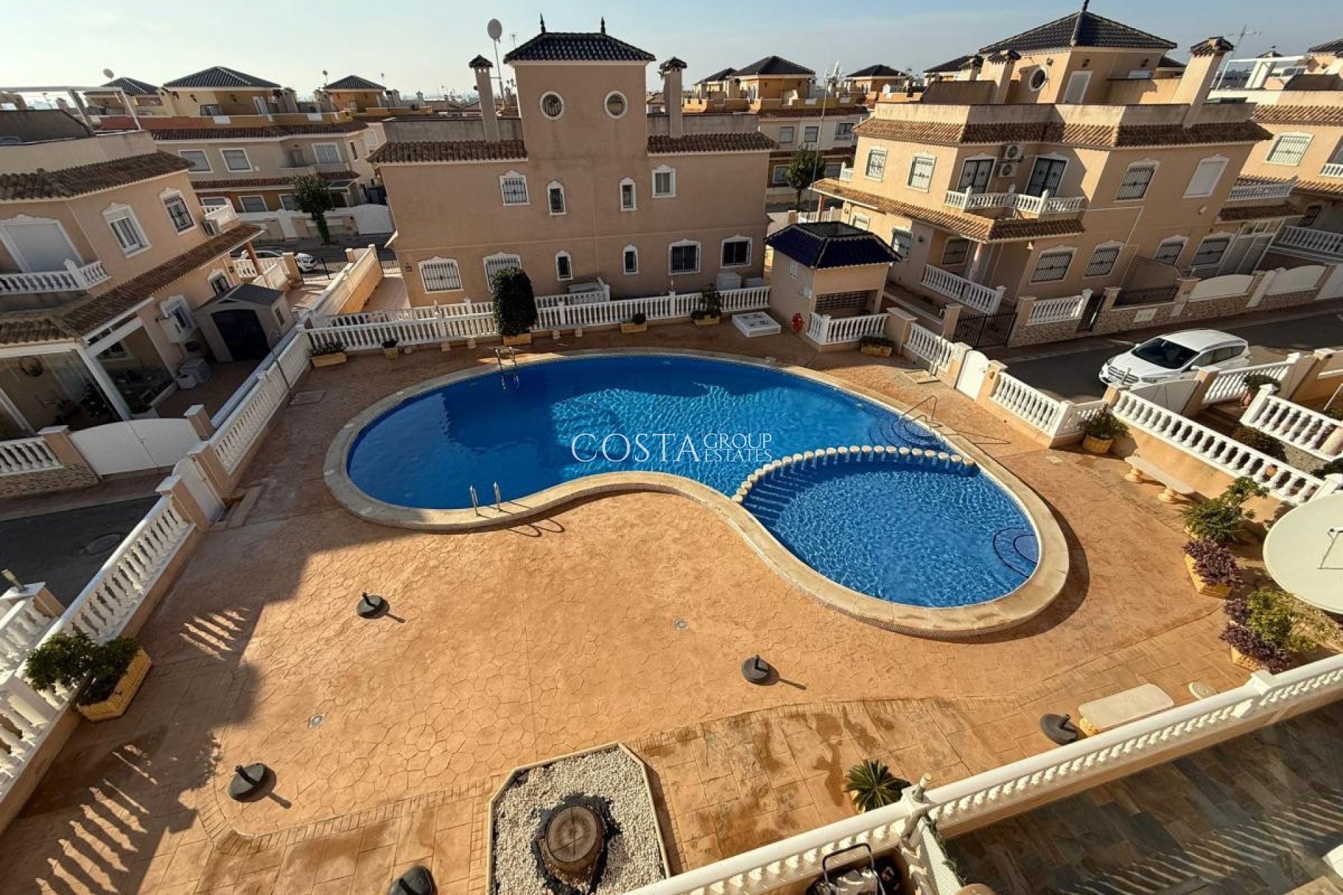 Resale - Villa -
Pilar de la Horadada - Torre De La Horadada
