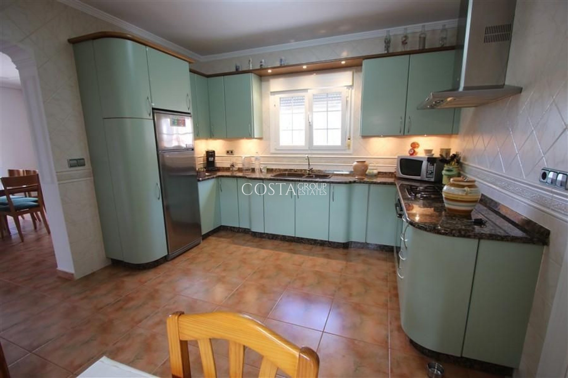 Resale - Villa -
Pinoso - Los Pinos