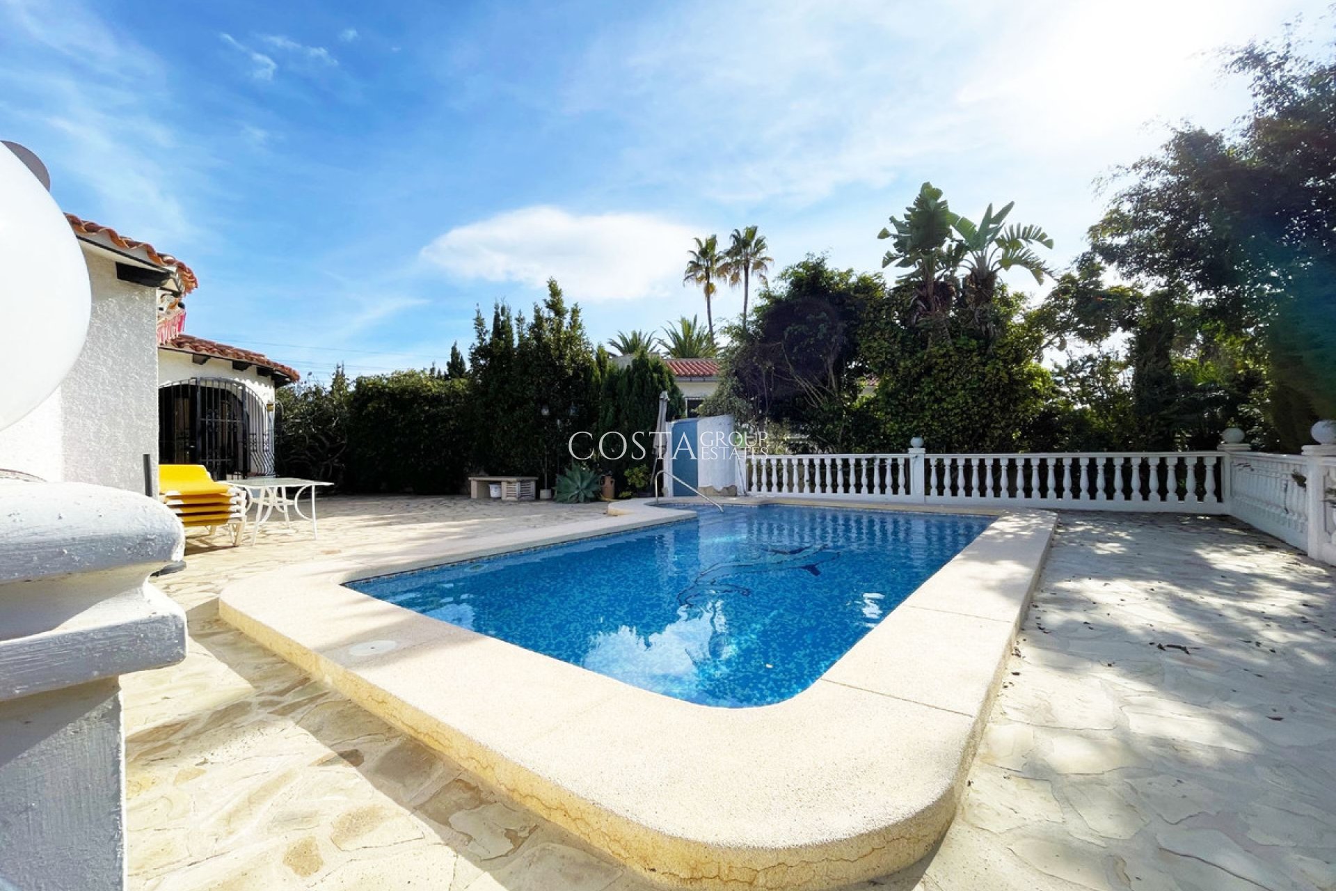 Resale - Villa -
Pinoso - Los Pinos