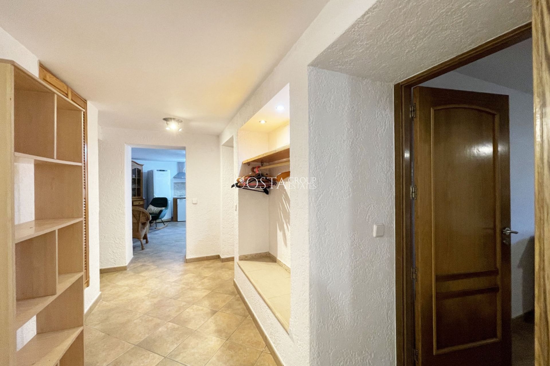 Resale - Villa -
Pinoso - Los Pinos